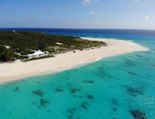 Secluded Homes in The Bahamas