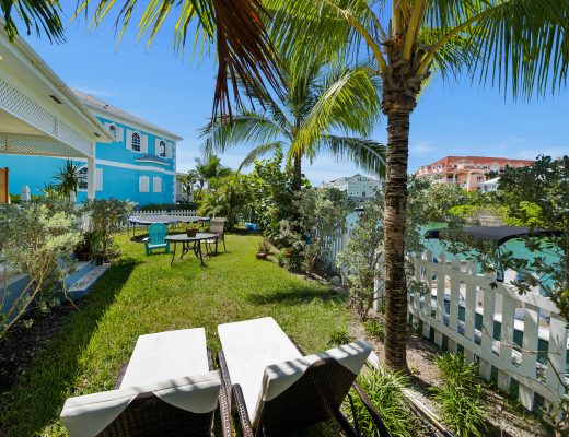 Canal front home in Sandyport